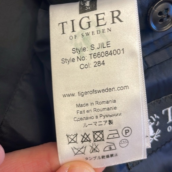 Tiger of Sweden navy blue sport coat size 40 regular - Picture 6 of 17
